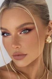 Проститутка Юля